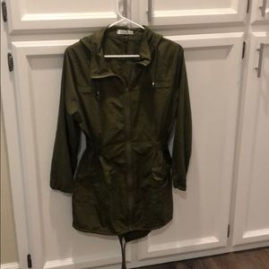 Green lightweight jacket